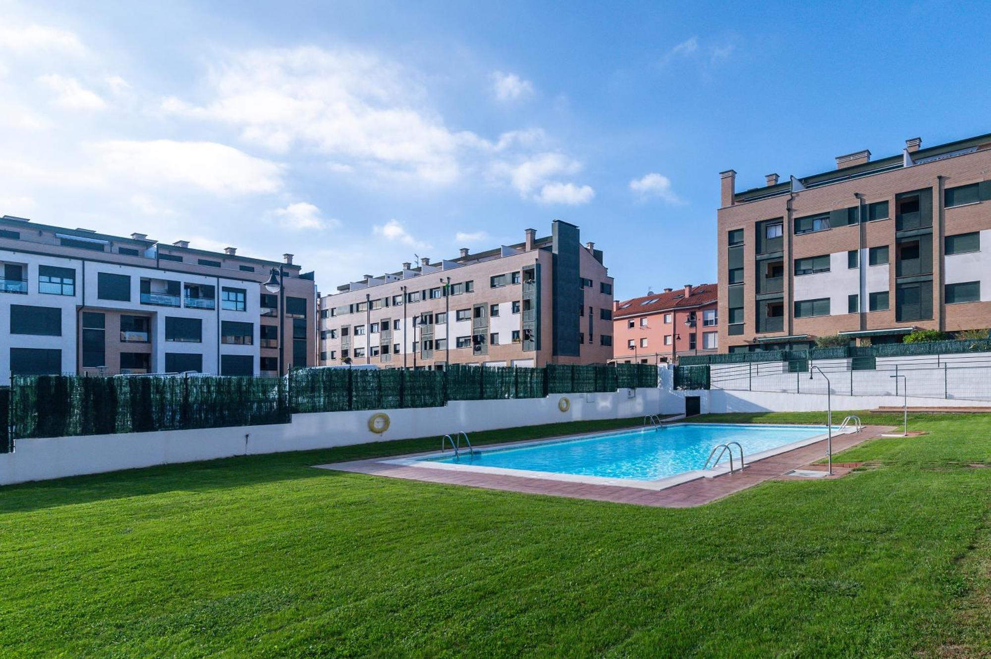 Alloru, Apartamento Con Piscina La Playa A 3 Km Vut-2714-As Llanes Kültér fotó