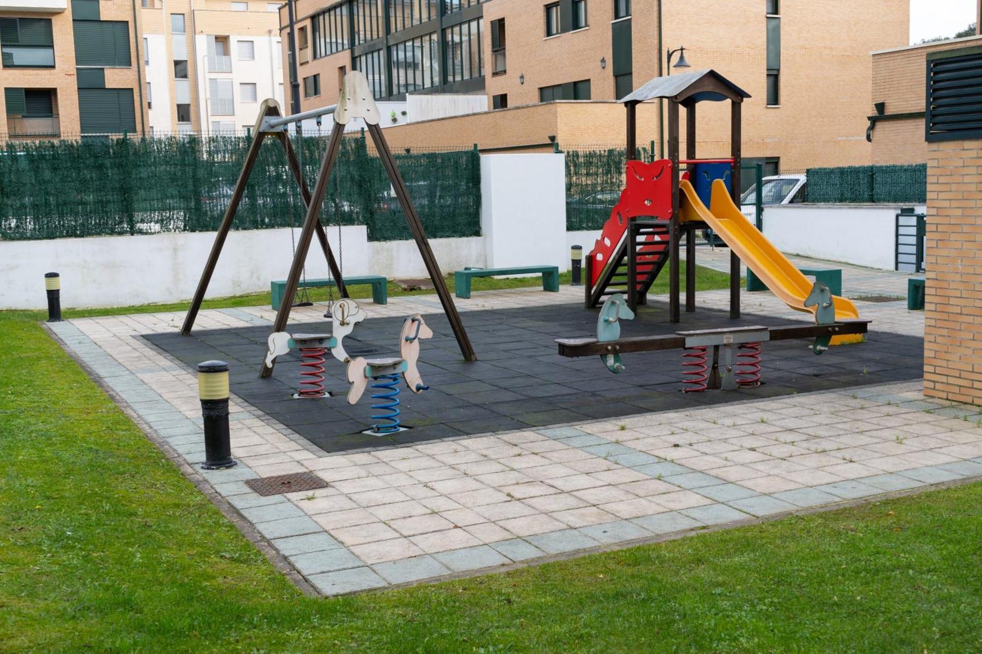 Alloru, Apartamento Con Piscina La Playa A 3 Km Vut-2714-As Llanes Kültér fotó